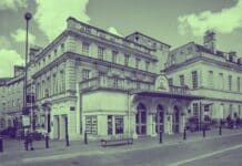 The Garrick's Head and Theatre Royal in Bath