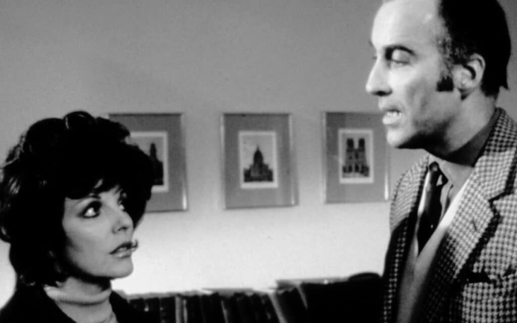 Joan Collins and Christopher Lee in Dark Places 1973.