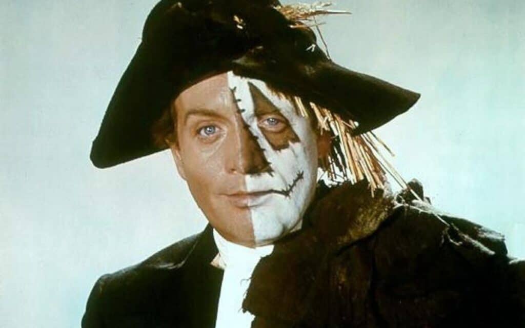 Patrick McGoohan in the title role of Dr Syn, Alias the Scarecrow 1963.