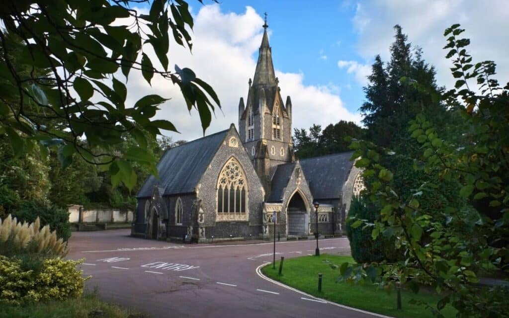 Image of Woodvale Cemetery in Brighton