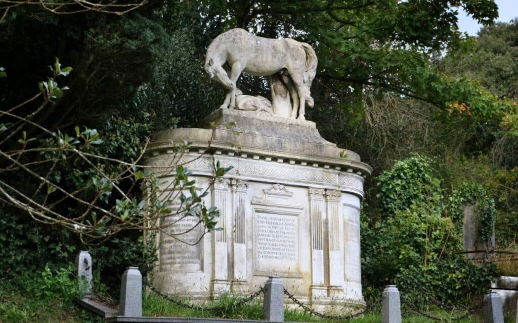 Image of Woodvale Cemetery in Brighton